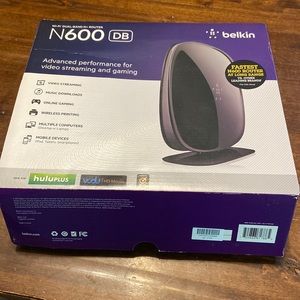 Belkin N600 WiFi Dual Band Router NIB